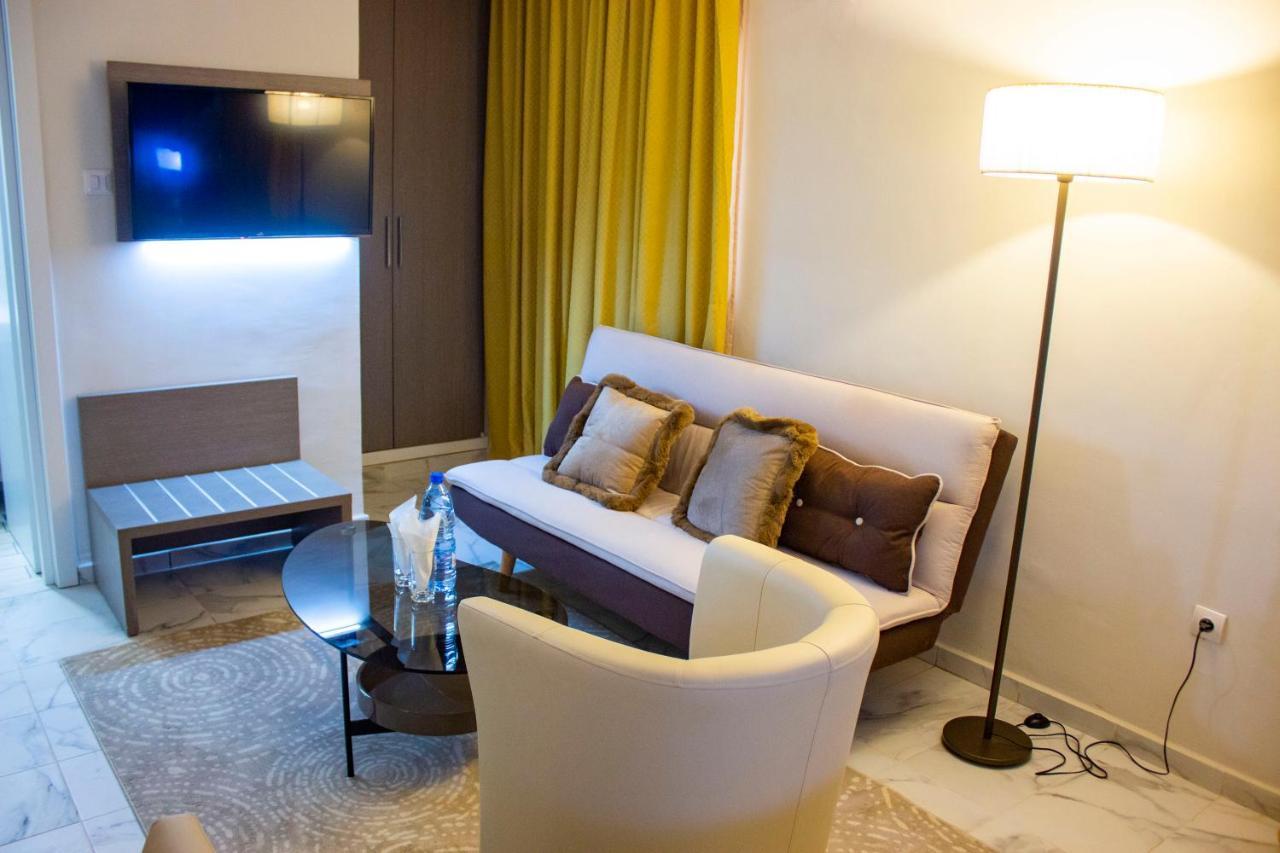 Merina Hotel Yaoundé Εξωτερικό φωτογραφία
