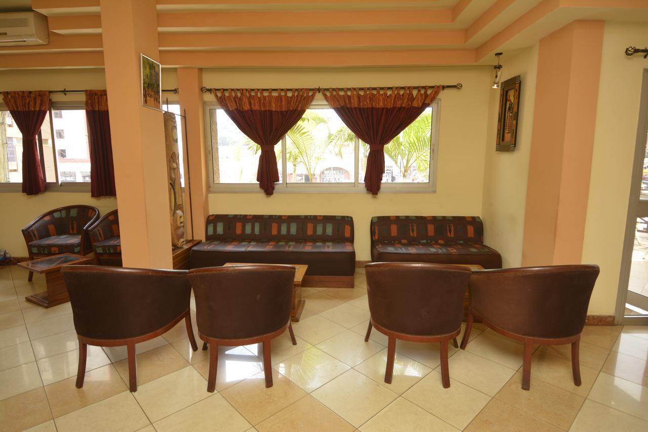 Merina Hotel Yaoundé Εξωτερικό φωτογραφία