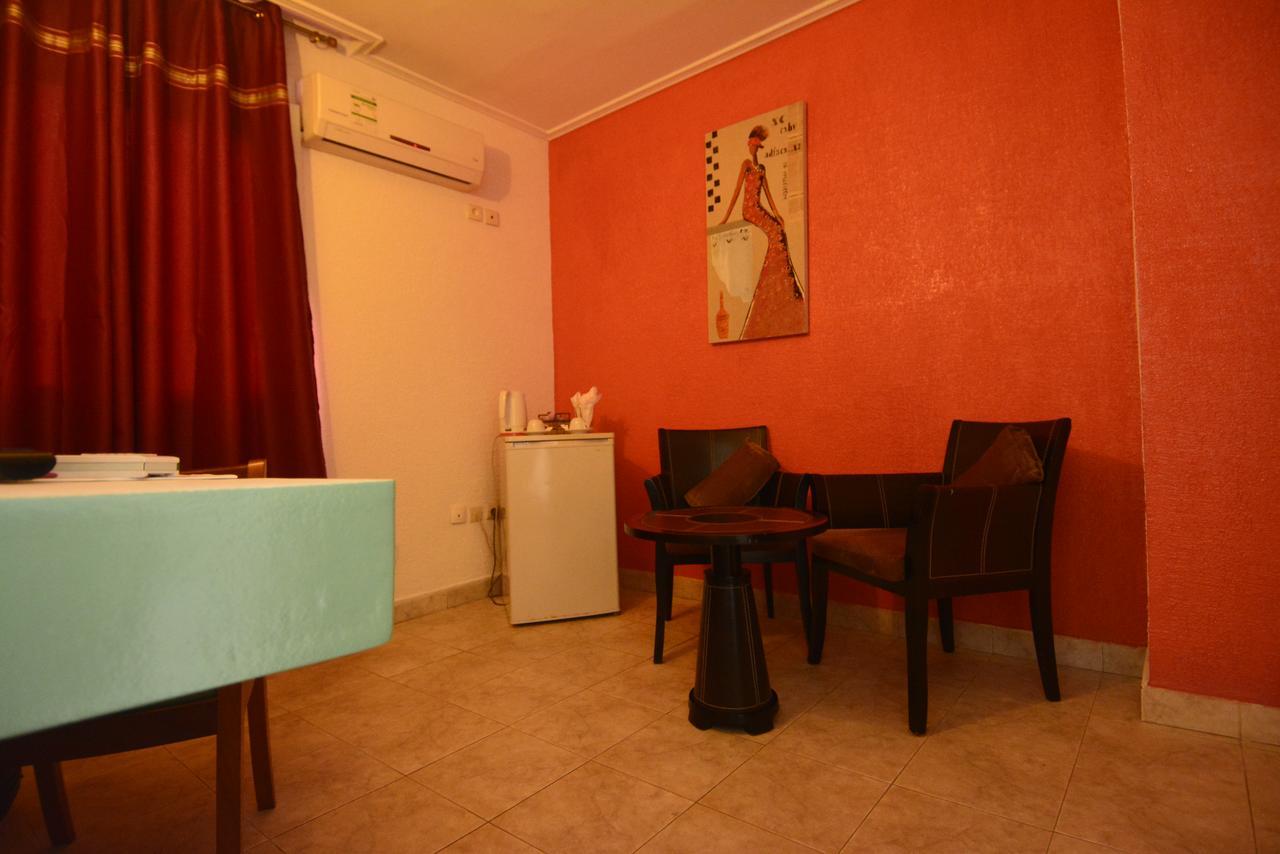 Merina Hotel Yaoundé Εξωτερικό φωτογραφία